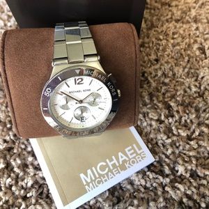 Michael Kors | Woman’s Wyatt Chronograph Bracelet